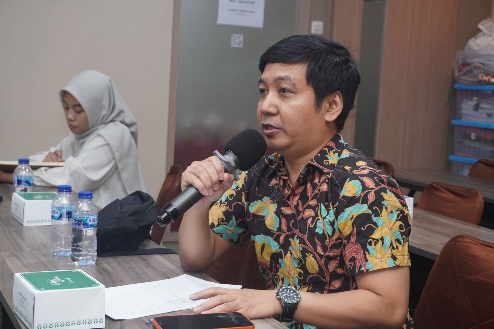 Saiful Anam menyampaikan kritik terkait jabatan komisaris BUMN asal Bara JP.