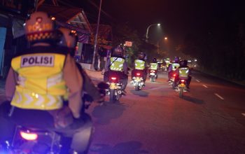Kapolres Bantul bersama personel gabungan gelar patroli malam di wilayah Bantul.