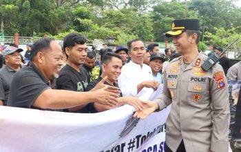 Sopir Truk Tabalong Demo Tuntut Solar Subsidi