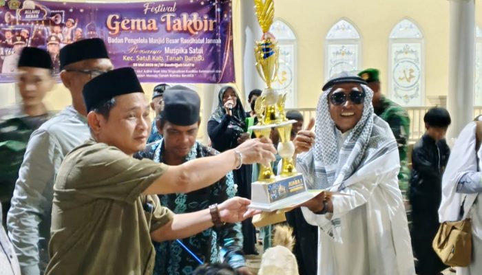 Cuma Tiga Peserta, Semua Bawa Pulang Hadiah di Festival Takbir Satui