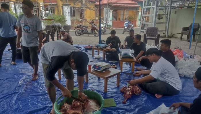 Masjid Ar Raudhah Banjarmasin Gelar Shalat Id, Warga Antusias Berkurban