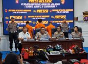 Ket Foto : Kapolres Kapuas AKBP Gede Eka Yudharma beserta jajaran saat menggelar press release pengungkapan kasus Curat, Sabtu (30/5/2026) di aula Mapolres.