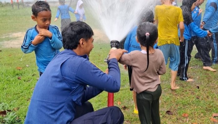 Siswa TK di Pelaihari Belajar Mitigasi Kebakaran di Markas Damkar
