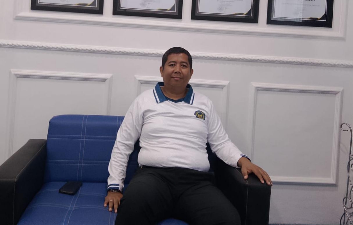 Kepala Lapas Kelas IIA Kotabaru Doni Hardiansyah menjelaskan kondisi over kapasitas warga binaan di Lapas Kotabaru, Kalimantan Selatan.