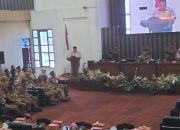 Suasana rapat paripurna DPRD Tanah Bumbu saat anggota Fraksi PAN, Andi Rustianto, menyampaikan pandangan umum terkait Raperda Perizinan Berusaha Berbasis Risiko tahun 2026.