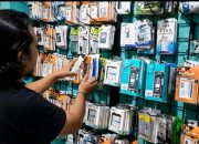 Rupiah Melemah, Harga Sparepart Handphone di Majalengka Naik Drastis