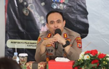 Kapolres Bantul berbicara di depan awak media soal pengamanan Iduladha.