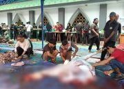 Masjid Agung Tanjungpinang Sembelih 22 Hewan Kurban: 11 Sapi dan 11 Kambing