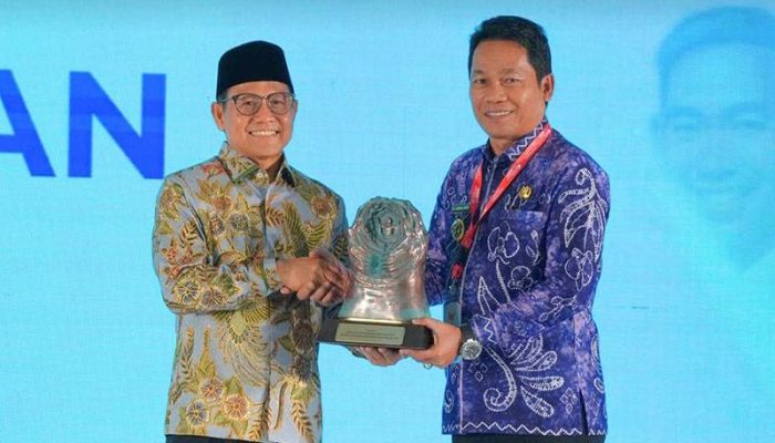 Abdul Hadi Terima Paritrana Award 2026, Balangan Jadi Terbaik Nasional