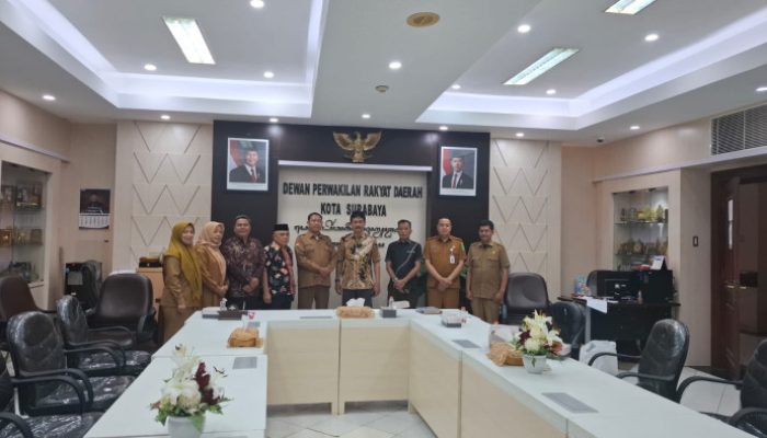 Komisi II DPRD Tanah Bumbu Pelajari Pengawasan Program di Surabaya