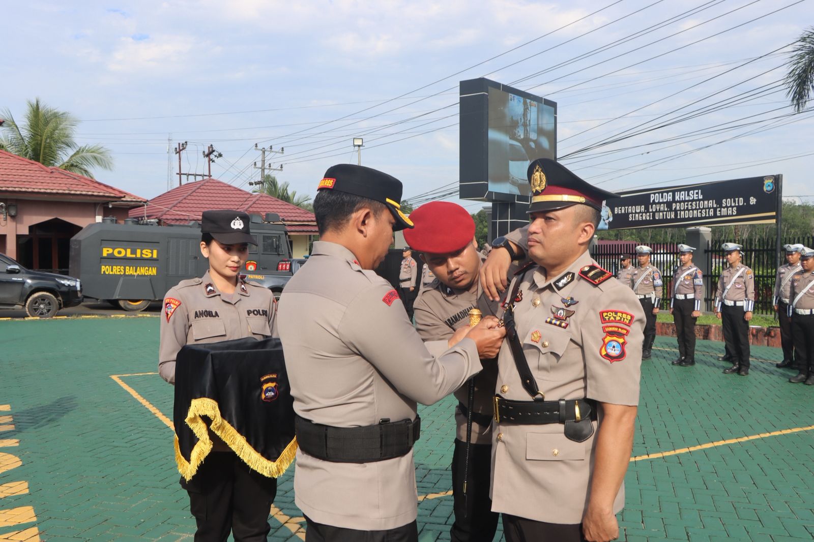 Kapolres Balangan pimpin sertijab Kapolsek Juai
