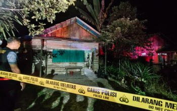Polisi pasang police line di rumah korban meninggal Warukin Tabalong