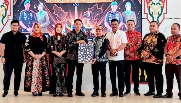DPRD Kapuas Hadiri Kenal Pamit Dandim 1011/KLK