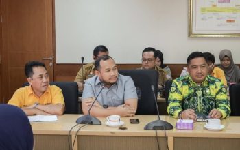 Wakil Ketua DPRD Kalsel bersama rombongan kunjungi Kemendagri