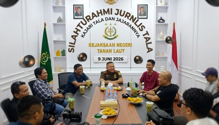 Kajari Tanah Laut Ajak Insan Pers Ngopi Bareng, Ingatkan Bahaya Hoaks
