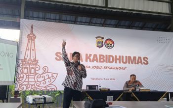 Kabid Humas Polda DIY dalam acara Jaga Jogja Sesarengan