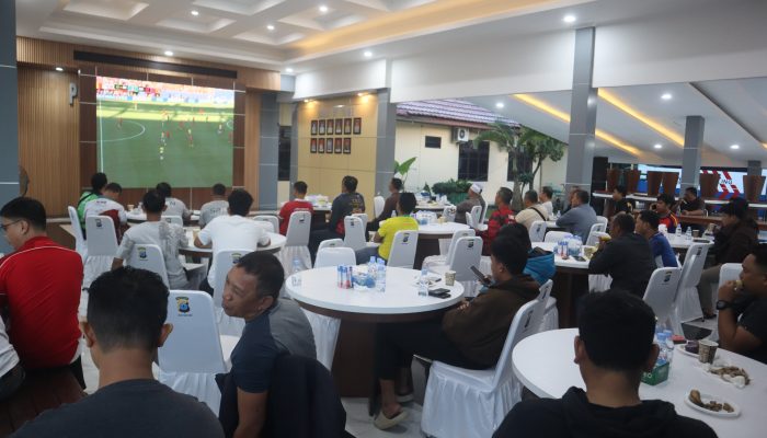Nobar Brazil Vs Maroko, Polres Tanah Bumbu: Olahraga Pemersatu