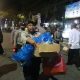 Usai Amankan Aksi Mahasiswa, Polresta Banjarmasin Bersihkan Sampah