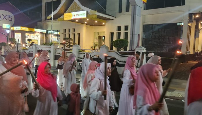 150 Remaja Masjid Agung AL Hikmah Tanjungpinang Pawai Obor Sambut 1 Muharram