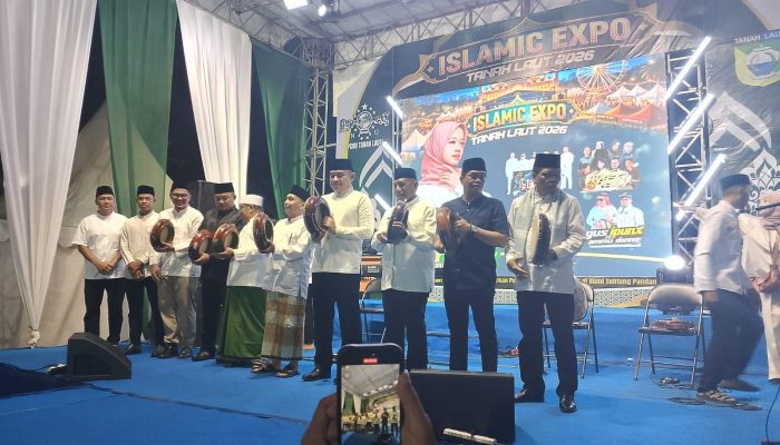 Semarak 1 Muharam, Bupati Tala Ajak Pawai Obor dan Expo UMKM