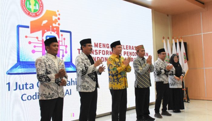 Transformasi Digital Ruang Kelas: PGRI Kapuas Siapkan 500 Guru ‘Jago’ Coding dan AI