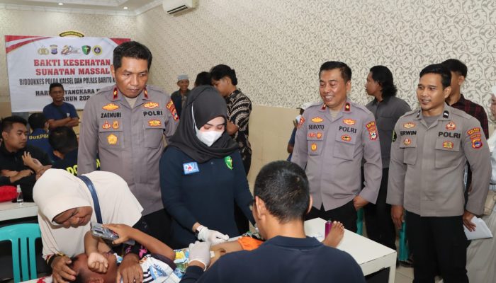 25 Anak Ikuti Sunatan Massal Gratis Polres Batola