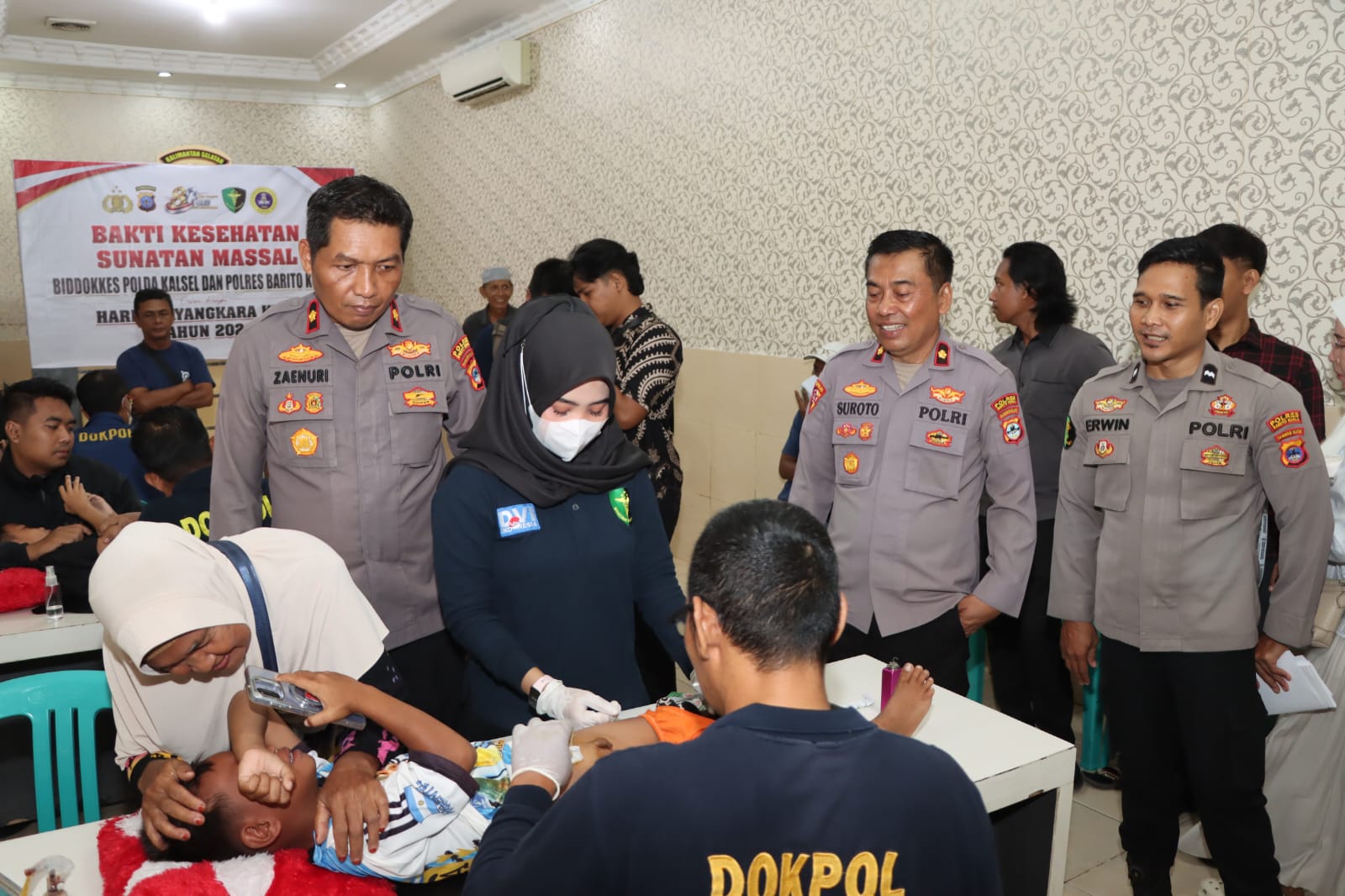 Sunatan massal Polres Batola