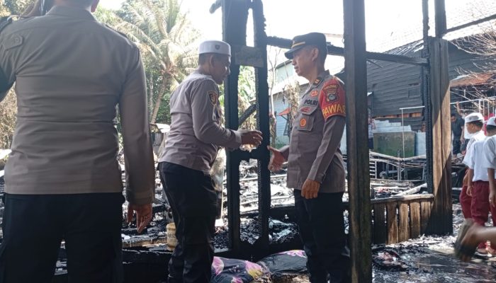Kebakaran Hanguskan 3 Rumah di Kelua, Kerugian Ditaksir Rp325 Juta