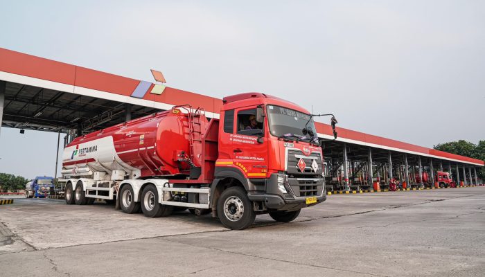 Pertamina Klaim Stok BBM Aman, Antrean Bukan karena Langka