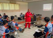 Pelatihan penyelamatan ruang terbatas Indocement.
