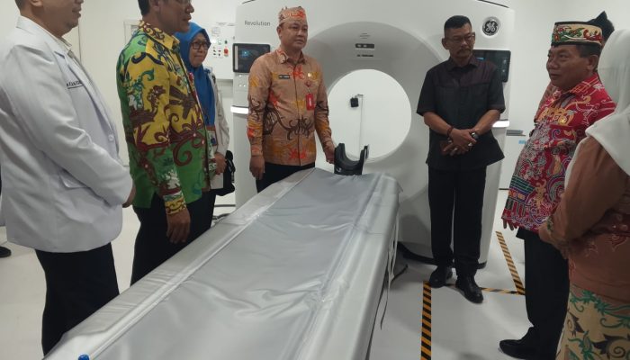 Bupati Kapuas Wiyatno Resmikan Fasilitas CT Scan RSUD Kuala Kapuas