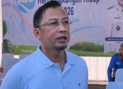 Kepala DLH Tanah Bumbu Muhammad Risdianadi memberi keterangan soal target sampah residu