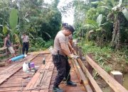 Polsek Jaro Gotong Royong Renovasi Jembatan Merah Putih, 4 Hari Selesai