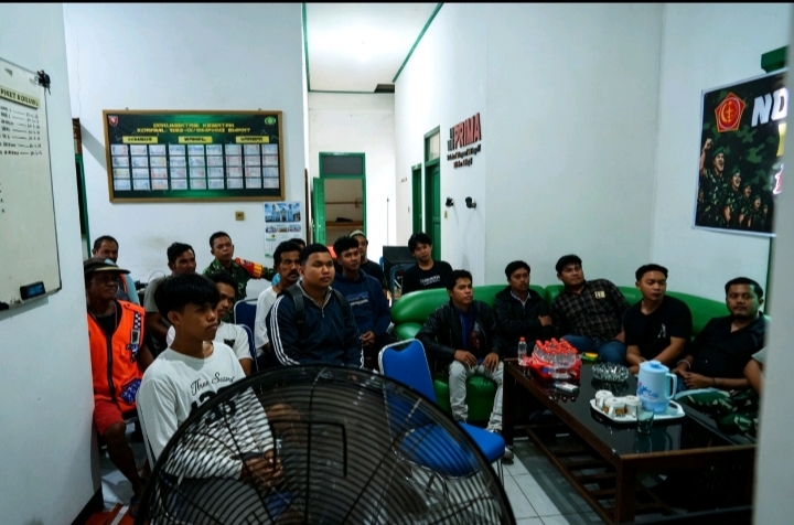 Nobar Piala Dunia Kodim Tanah Bumbu.