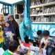 Anak-Anak Antusias Baca Buku di Perpustakaan Keliling Tanah Bumbu