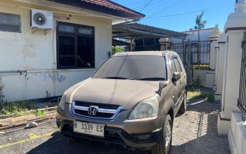 Mobil Honda CR-V yang disita sebagai barang bukti dalam kasus dugaan penipuan dan penggelapan di Polres Bantul.