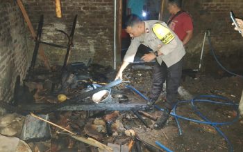 Lupa Padamkan Tungku, Dapur Rumah Lansia di Bantul Terbakar