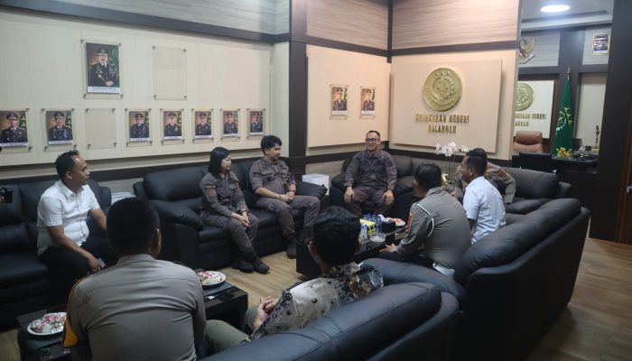 Kapolres Balangan Perkuat Sinergi dengan Kejari Lewat Coffee Morning