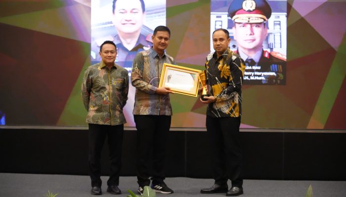 Kapolda DIY Terima Pemred Award 2026