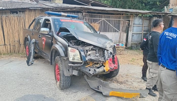 Mobil Dinas Brimob Terserempet KA Bandara di Bantul, Polda DIY: Tak Ada Korban