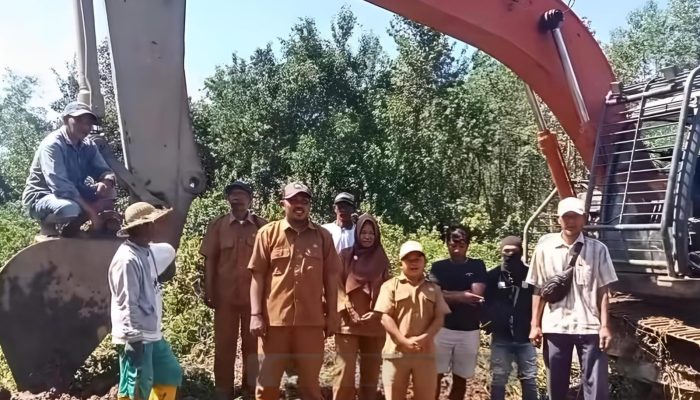 Asa Baru Petani Pesisir, Pemdes Palampai dan Warga Apresiasi Terlaksananya Program Cetak Sawah