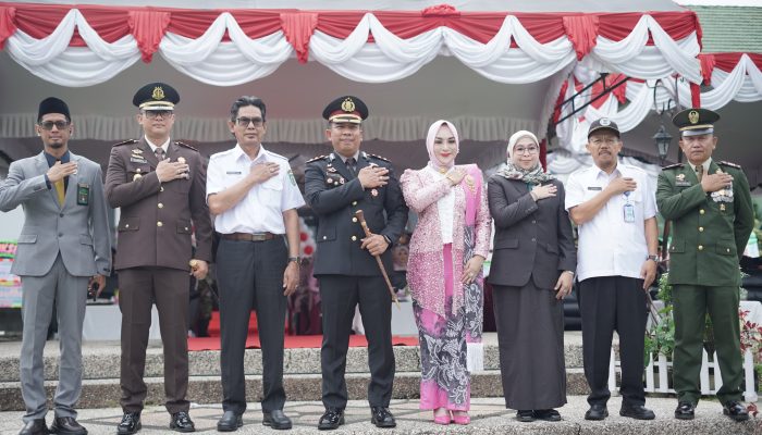 Hadiri Hari Bhayangkara ke-80, Ketua DPRD Balangan Apresiasi Dedikasi Polri Jaga Kondusivitas