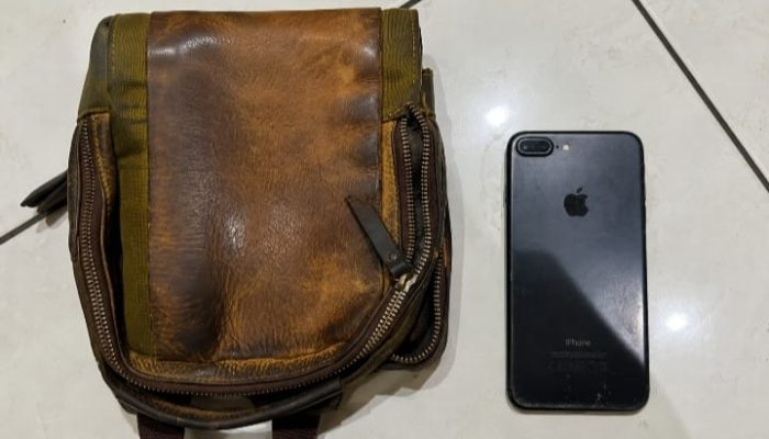 Tinggalkan Tas di Dasbor Motor, Mahasiswi Kehilangan iPad dan iPhone