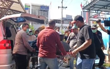 Jenazah Aiptu Sumaryanto Tiba di RS Bhayangkara Palangka Raya