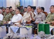 Menteri Pertahanan Sjafrie Sjamsoeddin menghadiri prosesi peletakan batu pertama pembangunan Pabrik Amunisi PT Pindad di Batulicin bersama jajaran pejabat pemerintah, TNI, dan tamu undangan.