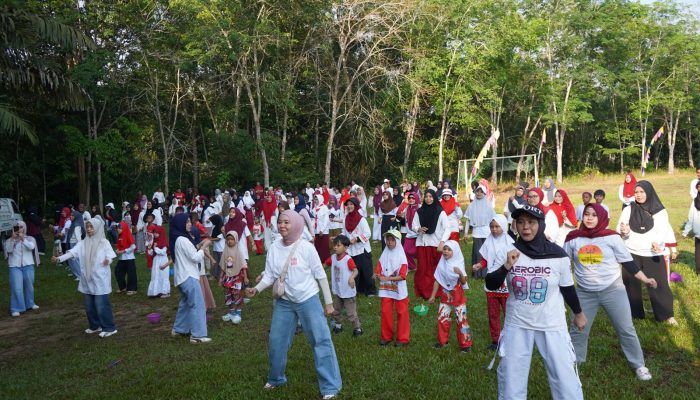 Warga Muara Jaya Ikuti Rangkaian Kegiatan HUT ke-81 RI