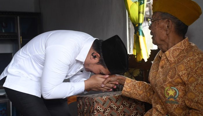 Jelang HUT RI, Bupati Pulang Pisau Kunjungi Veteran Pejuang Kemerdekaan