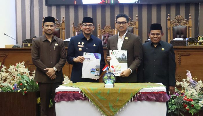 KUA-PPAS 2027 Disepakati, Pendapatan Daerah Tanah Bumbu Rp2,18 Triliun