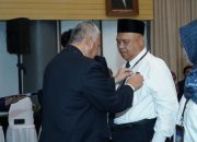 145 Pegawai UNY Terima Tanda Kehormatan Satya Lancana