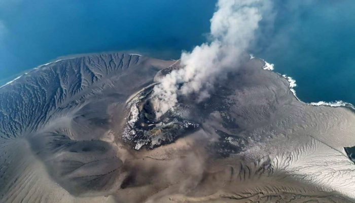 Erupsi Menerus Gunung Anak Krakatau Berakhir, Status Masih Siaga